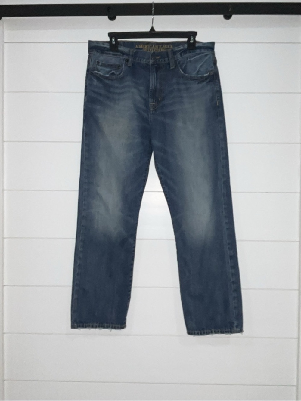 Mens 2016 American Eagle Relaxed Straight Jeans
